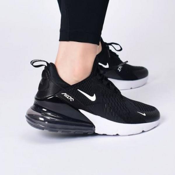 NIK_E AIRMAX 270