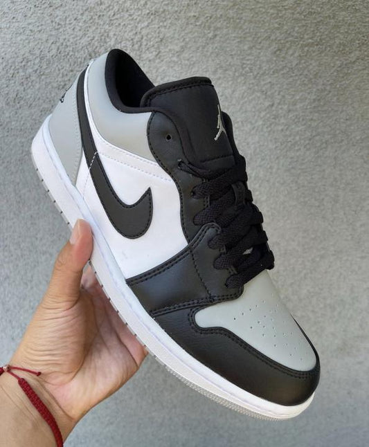 Nik.e Air Jordan 1 Low Shadow Toe