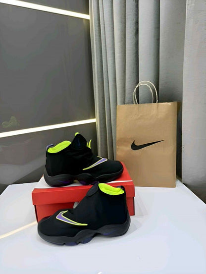 nikkee Air Zoom Flight the Glove Black Purple