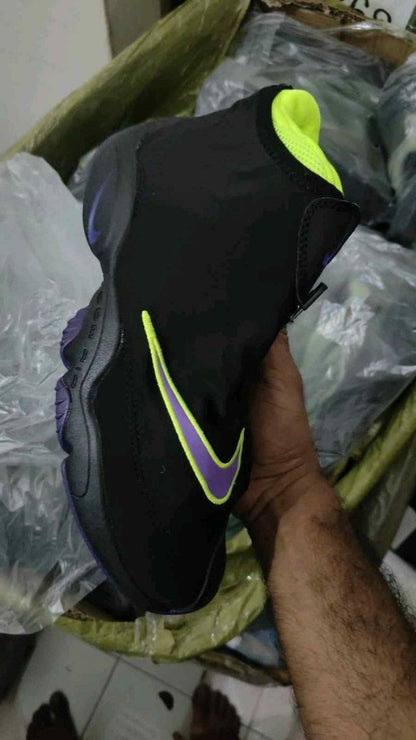 nikkee Air Zoom Flight the Glove Black Purple