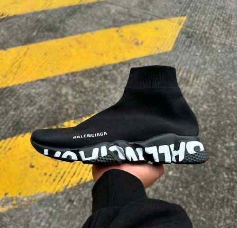 Balenciagaa Speed Runners Graffi black