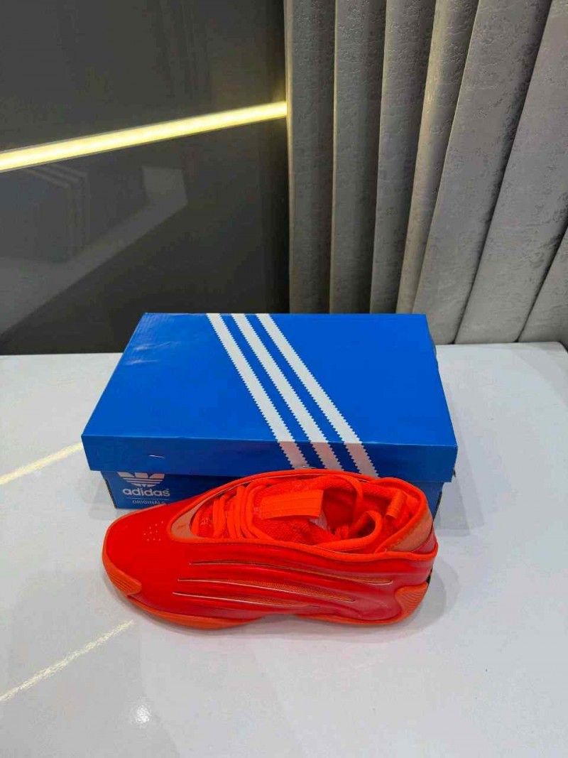 Adiddass Harden Volume 9 DYNamo Red
