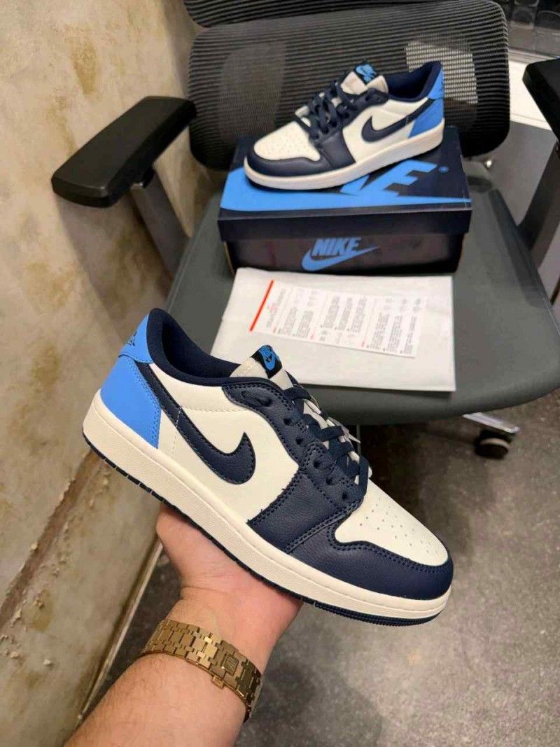 Nikkee Air Jordan retro 1 Low OG Obsidian UNC