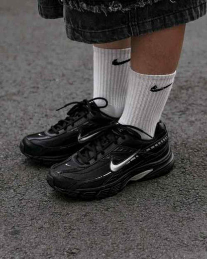 nikkee Initiator Black Grey Silver