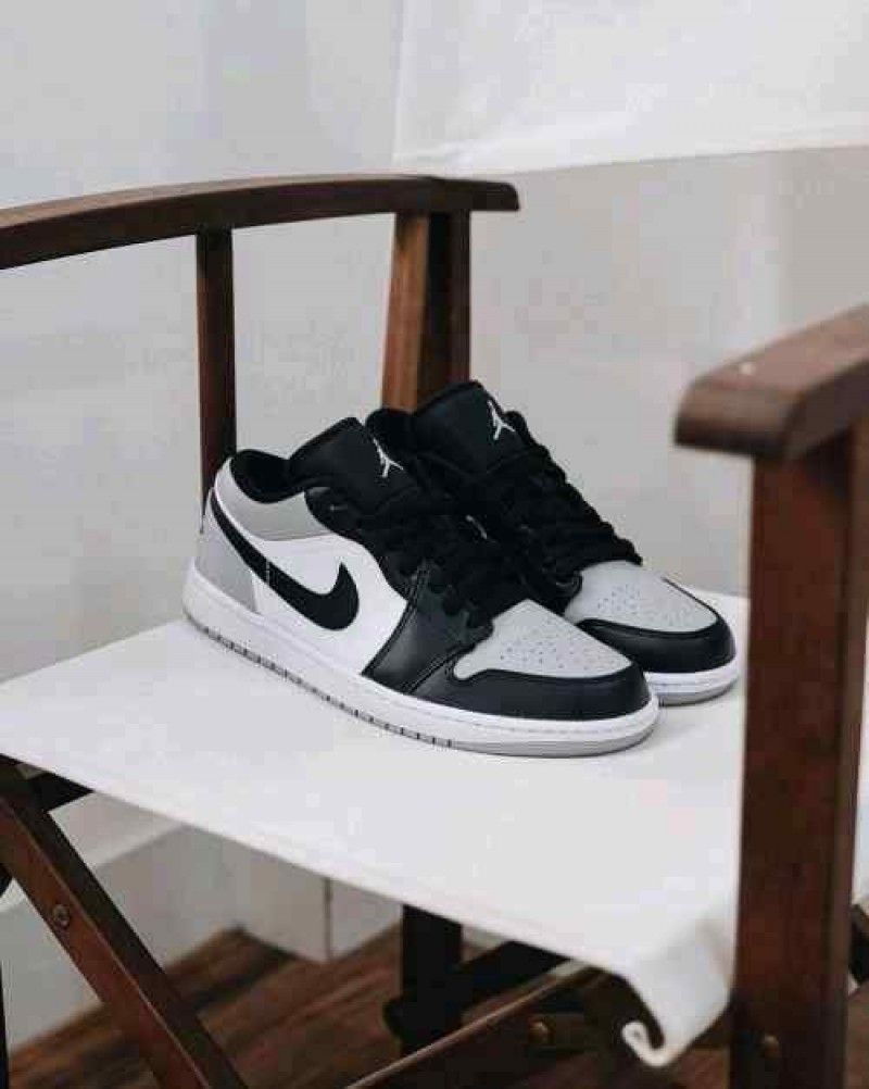 Nikkee Air jordan retro 1 low shadow toe