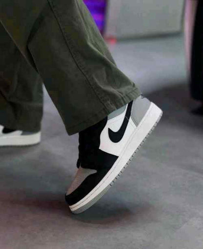 Nikkee Air jordan retro 1 low shadow toe