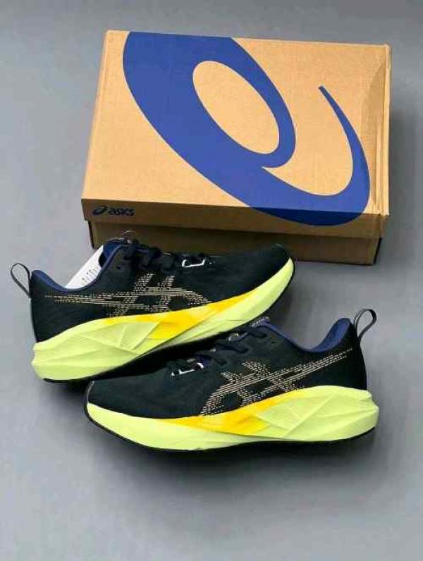 Asiccs Novablast 5 Running Fix