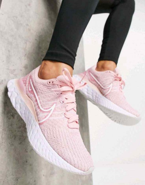 NIK.E REACT INFINITY RUN FLYKNIT 3