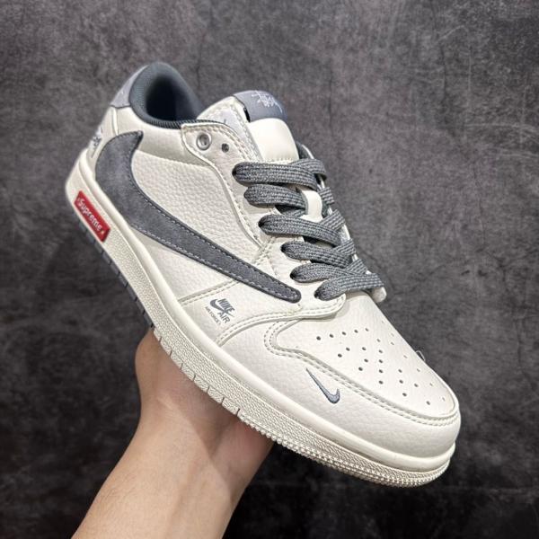 NIK.E AIR JORDAN 1 X TRAVIS SCOTT X SUPREME
