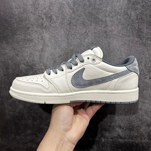 NIK.E AIR JORDAN 1 X TRAVIS SCOTT X SUPREME