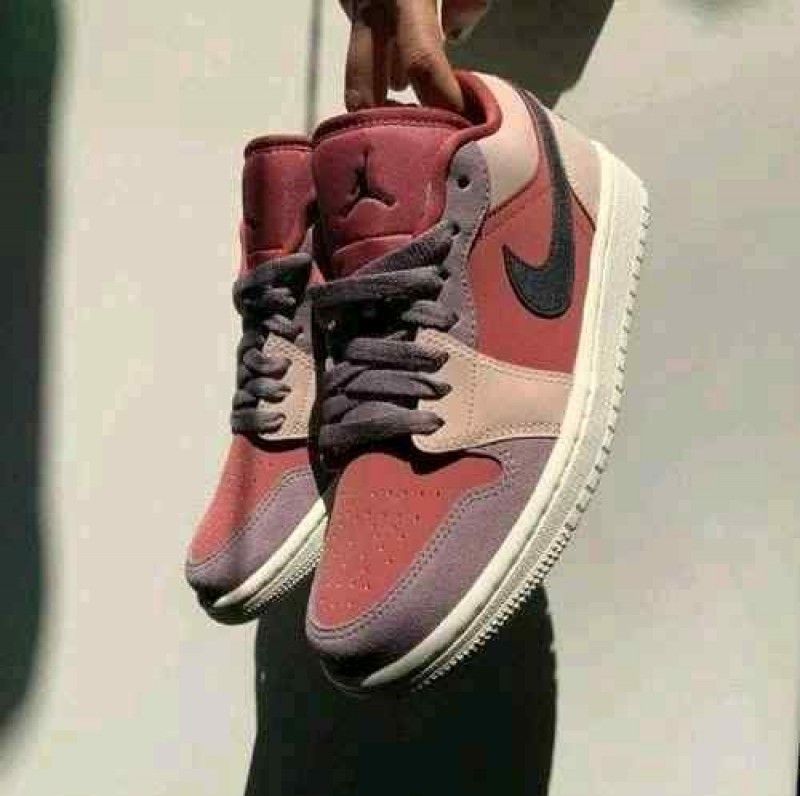 nikkee jordan retro 1 low Canyon Rust for her