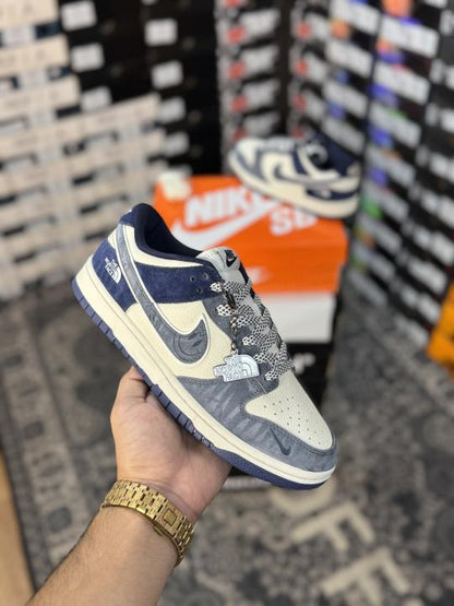 NIK.E SB DUNK LOW X THE NORT.H FACE GREY NAVY 2026
