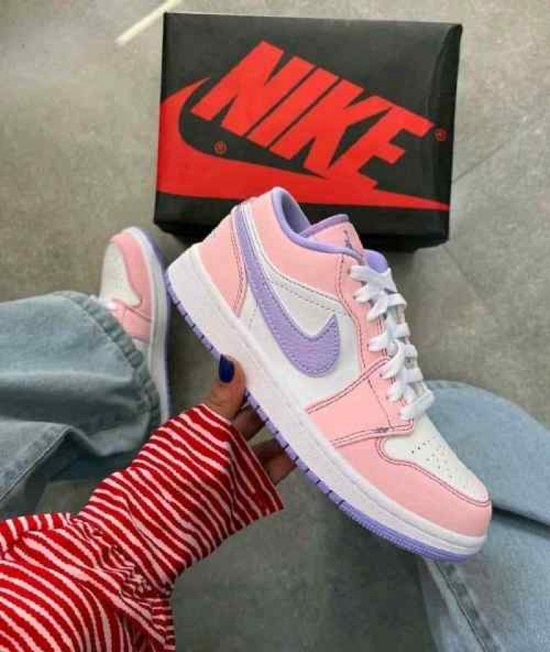 Nikkee Air Jordan 1 Low SE Arctic Punch
