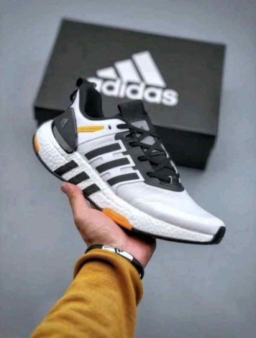 ADIDAsS EQUIPMENT PLUS
