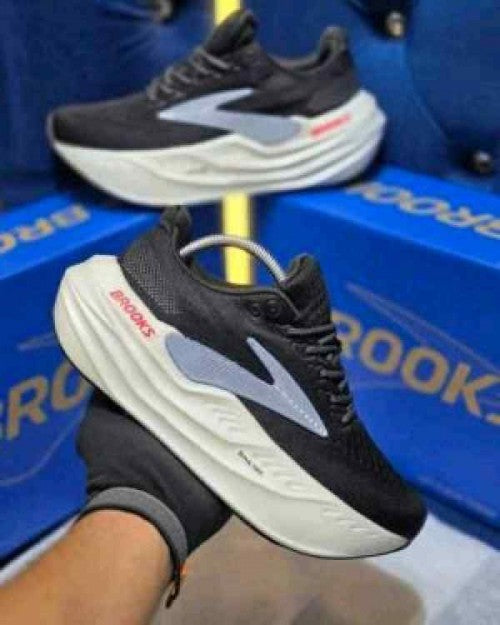 Brooks Glycerin max black White