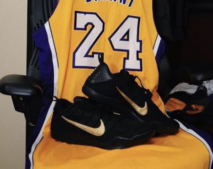 Nik e X Kobe 11 Elite Fade To Black