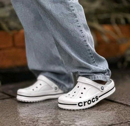 CROCCS BAYABAND CLOGS WHITE