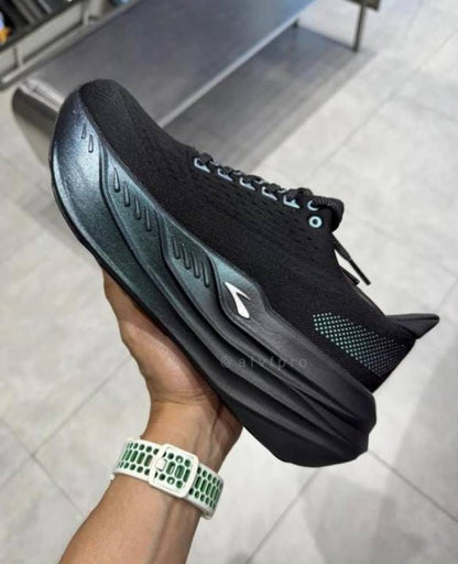 Brooks Glycerin Max running shoes All Black
