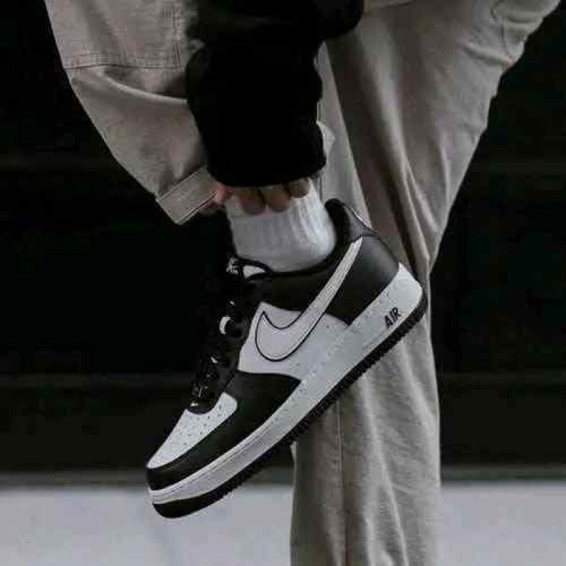 Nikkee airforce 1 low panda