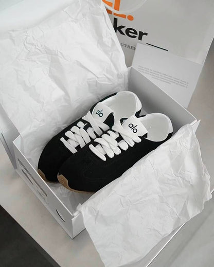 Alo Yoga Sunset Suede Sneakers Black