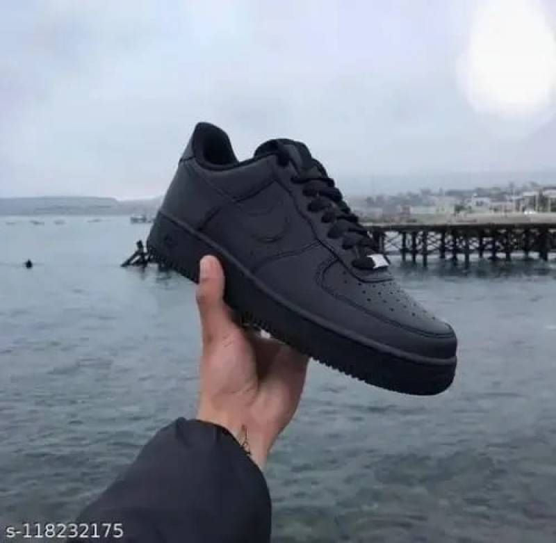 Nik Airforce 1 All Black Top semi Ua Quality With All Accessories
