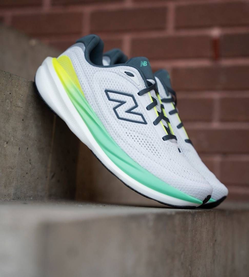 Neww  balance  1080 v15 running shose