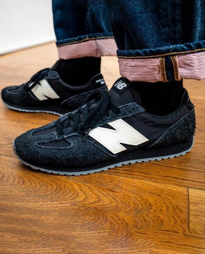 Neww_BALANCE  black white 471
