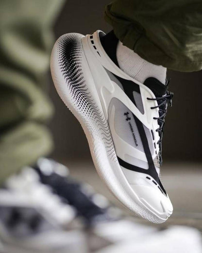 Under Armouur UA Echo SlipSpeed Black White