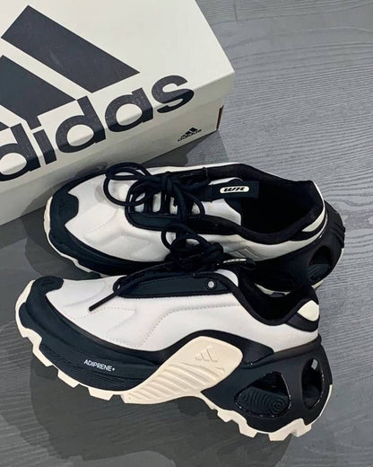 Addi dasswonder runner White black in sale rate