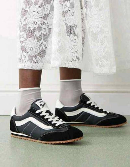 Vans Super LowPro Black 233
