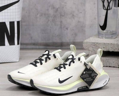 infinity run 4 goretex  in sale rate