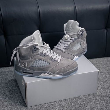 Air Jordan Retro 5 Wolf Grey Semi Ua