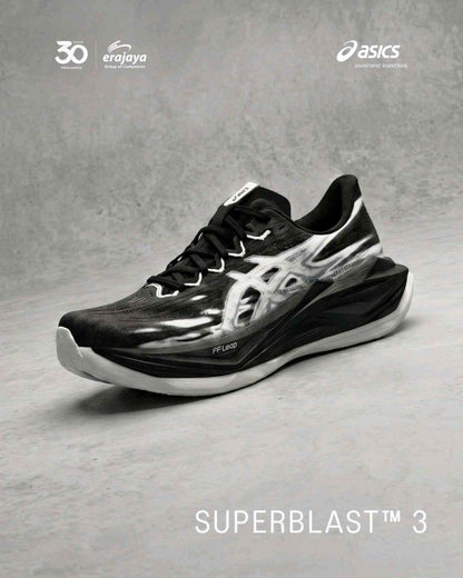Asiccss Superblast 3 black white
