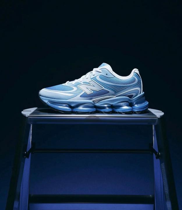 NE.W BALANCE ABZORB 2000 BABY BLUE