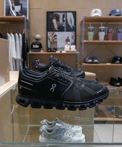 On cloud 6 waterproof Running  all black