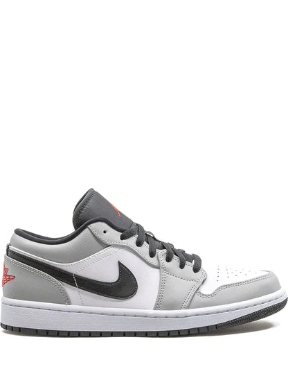 AIR JORDAN RETRO 1 SMOKE GREY SHORT