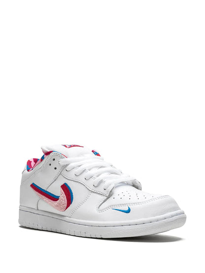 Nikee Sb Dunk Parra White