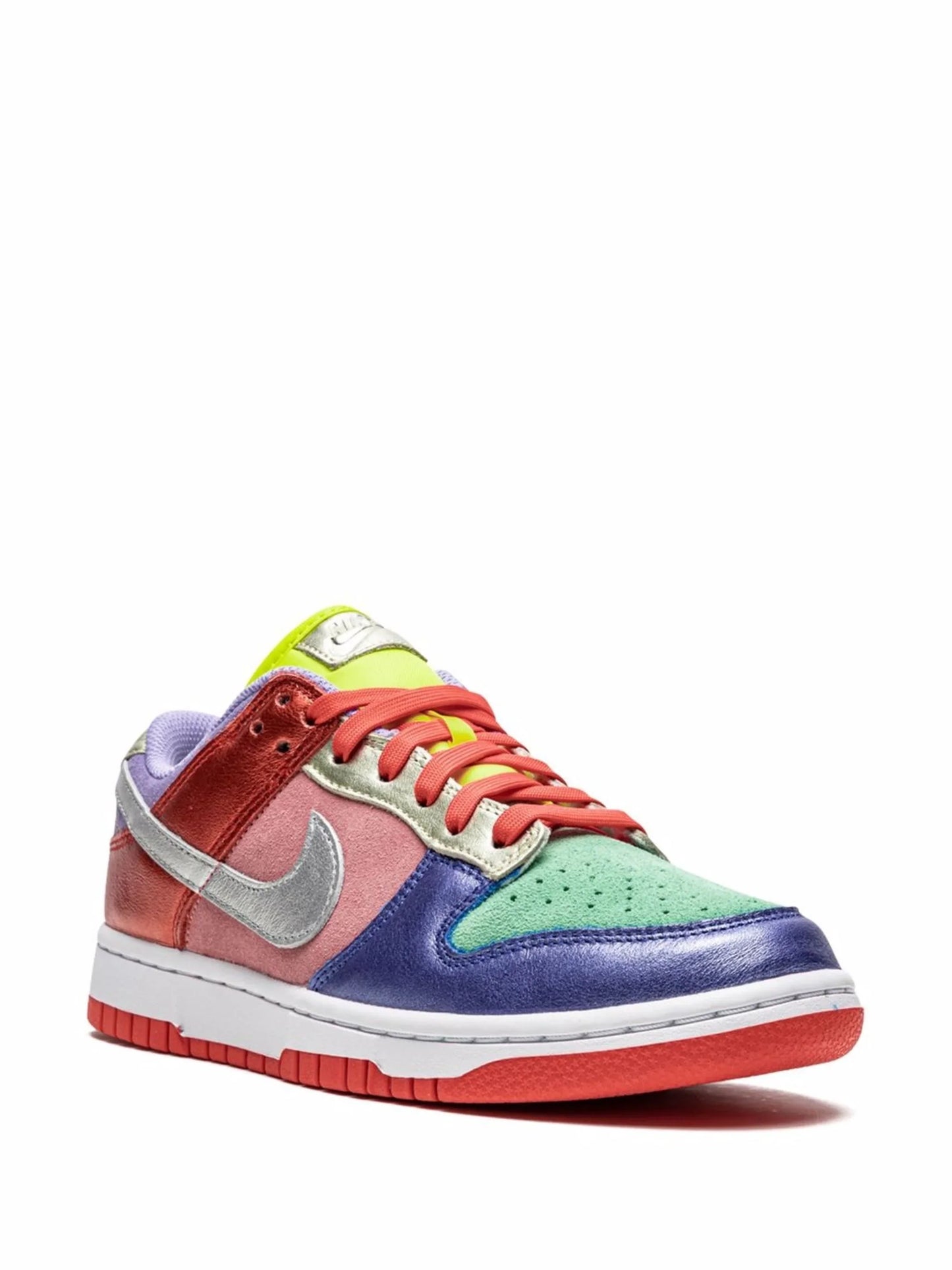 Nike SB Dunk Low Sunset Pulse