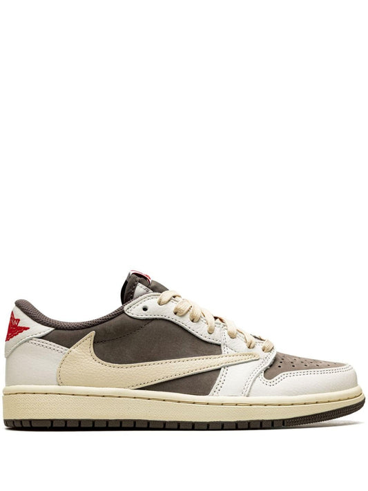 Jordan Retro 1 low travis scott REVERSE MOCHA